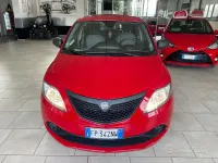 Usata Lancia Ypsilon Silver 69 CV (50 kW) 2018 Rosso Utilitaria