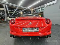 Usata Ferrari California 560 CV (411 kW) 2015 Rosso Cabrio