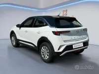 Usata Opel Mokka 101 CV (74 kW) 2023 Bianco SUV