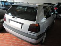 Usata VW Golf III 102 CV (75 kW) 1996 Argento Berlina