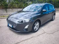 Usata Ford Focus 120 CV (88 kW) 2020 Grigio Station wagon