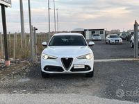 Usata Alfa Romeo Stelvio Super 190 CV (139 kW) 2019 Bianco SUV