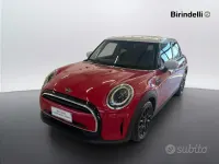 Usata Mini Cooper Classic 136 CV (100 kW) 2022 Rosso Utilitaria