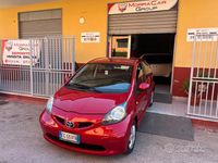 Usata Toyota Aygo Connect Style 68 CV (50 kW) 2010 Rosso Utilitaria