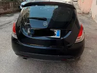 Usata Lancia Ypsilon 69 CV (50 kW) 2013 Nero Utilitaria