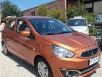 Usata Mitsubishi Space Star Diamant Edition 71 CV (52 kW) 2019 Arancione Utilitaria