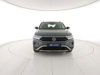 Usata VW T-Roc Life 110 CV (80 kW) 2022 Petroleum blue metallizzato/nero SUV