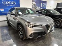 Usata Alfa Romeo Stelvio Executive 209 CV (153 kW) 2019 Grigio stromboli SUV