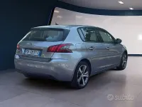 Usata Peugeot 308 Active 120 CV (88 kW) 2018 Grigio Berlina
