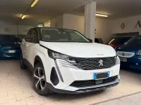 Usata Peugeot 3008 Allure 131 CV (96 kW) 2022 Bianco SUV