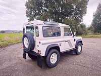 Usata Land Rover Defender 113 CV (83 kW) 1997 SUV