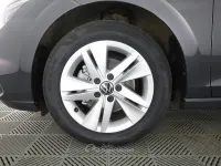 Usata VW Golf VIII Life 110 CV (80 kW) 2023 Gray