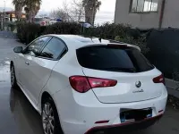 Usata Alfa Romeo Giulietta 105 CV (77 kW) 2013 Utilitaria