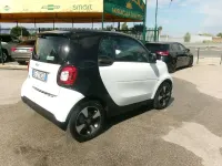 Usata Smart ForTwo Coupé Passion 41 kW (56 CV) 2021 Bianco Utilitaria