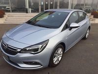 Usata Opel Astra 110 CV (80 kW) 2016 Argento Berlina