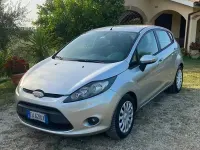 Usata Ford Fiesta Business Edition 92 CV (67 kW) 2011 Grigio Berlina