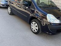 Usata Renault Grand Modus 75 CV (55 kW) 2009 Blu Monovolume