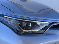 Usata Toyota Auris Hybrid Lounge 99 CV (72 kW) 2017 Berlina