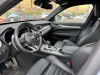 Occasion Alfa Romeo Stelvio Veloce 210 ch (154 kW) 2024 Gris SUV