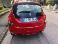 Usata Lancia Ypsilon 85 CV (62 kW) 2016 Rosso Utilitaria