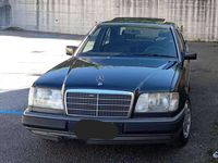 Usata Mercedes E250 136 CV (100 kW) 1990 Nero Berlina