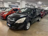 Usata Opel Meriva 120 CV (88 kW) 2014 Nero Monovolume