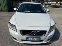 usata Volvo V50 anno 2011 senza nessun lavoro da fare