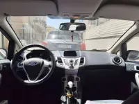 Usata Ford Fiesta Titanium 95 CV (69 kW) 2012 Grigio Berlina