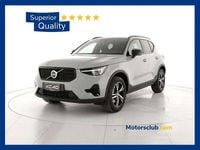Nuova Volvo XC40 Plus 163 CV (119 kW) 2026 Vapour grey SUV