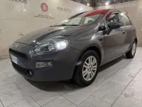 Usata Fiat Punto Lounge 69 CV (50 kW) 2016 Grigio Utilitaria