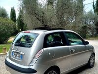 Usata Lancia Ypsilon 69 CV (50 kW) 2005 Grigio Utilitaria