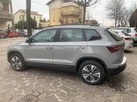 Usata Skoda Karoq Executive 116 CV (85 kW) 2023 Grigio SUV