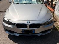 Usata BMW 318 150 CV (110 kW) 2015 Grigio Station wagon