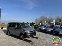 Usata VW Caravelle Trendline 110 CV (80 kW) 2023 Grigio Monovolume