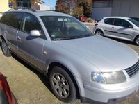 Usata VW Passat 110 CV (80 kW) 1999 Argento Station wagon