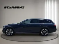 Usata Mercedes E220 All-Terrain 194 CV (142 kW) 2018 Blu/azzurro Station wagon