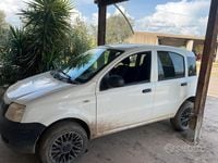 Second-hand Fiat Panda 4x4 60 CP (44 kW) 2011 Alb Hatchback