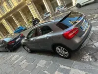 Usata Mercedes GLA200 136 CV (100 kW) 2014 Grigio SUV