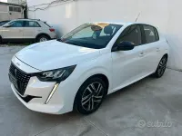 Usata Peugeot 208 102 CV (75 kW) 2023 Bianco Utilitaria