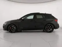Usata Audi RS3 Sportback Ambiente 400 CV (294 kW) 2024 Nero mythos metallizzato Utilitaria