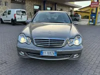 Usata Mercedes C320 Elegance 218 CV (160 kW) 2006 Berlina