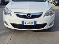 Usata Opel Astra Cosmo 110 CV (80 kW) 2012 Bianco Station wagon