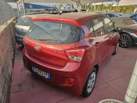 Usata Hyundai i10 Style 66 CV (48 kW) 2014 Rosso Utilitaria