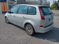 Begagnad Ford C-MAX 109 HK (80 kW) 2008 Grå Minibuss