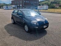 Usata Fiat Punto Lounge 77 CV (56 kW) 2013 Blu/azzurro Utilitaria