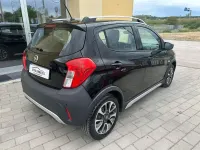 Usata Opel Karl Rocks 73 CV (53 kW) 2019 Nero Utilitaria