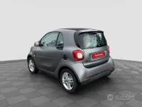 Usata Smart ForTwo Electric Drive Pure 41 kW (56 CV) 2022 Grigio