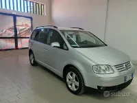 Usata VW Touran 105 CV (77 kW) 2005 Grigio Monovolume