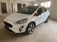 Usata Ford Fiesta Active 125 CV (91 kW) 2018 Bianco Berlina