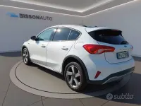Usata Ford Focus Active 125 CV (91 kW) 2019 Bianco Berlina